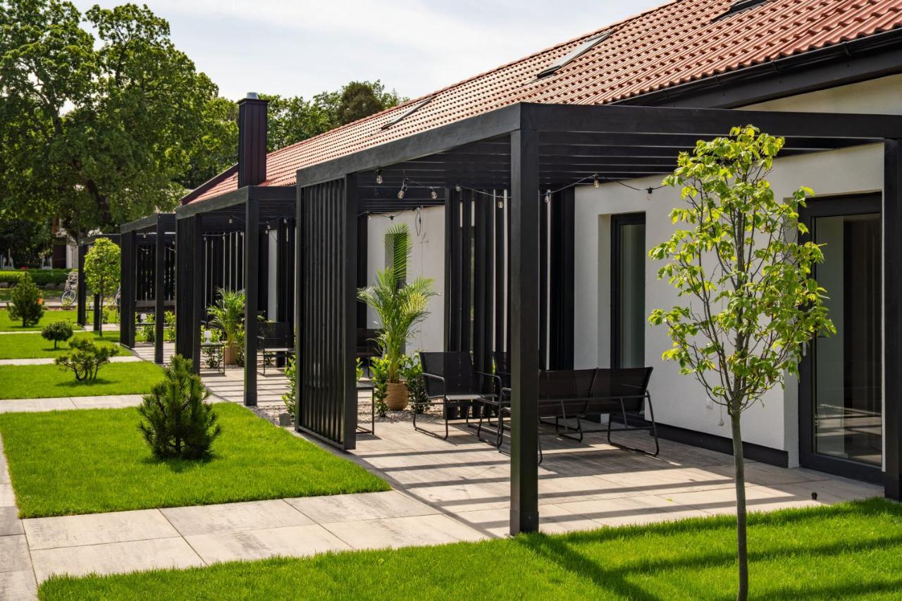 Pod Debami ,pokoje,nauka Jazdy Konnej Obok Leby Ferienhaus